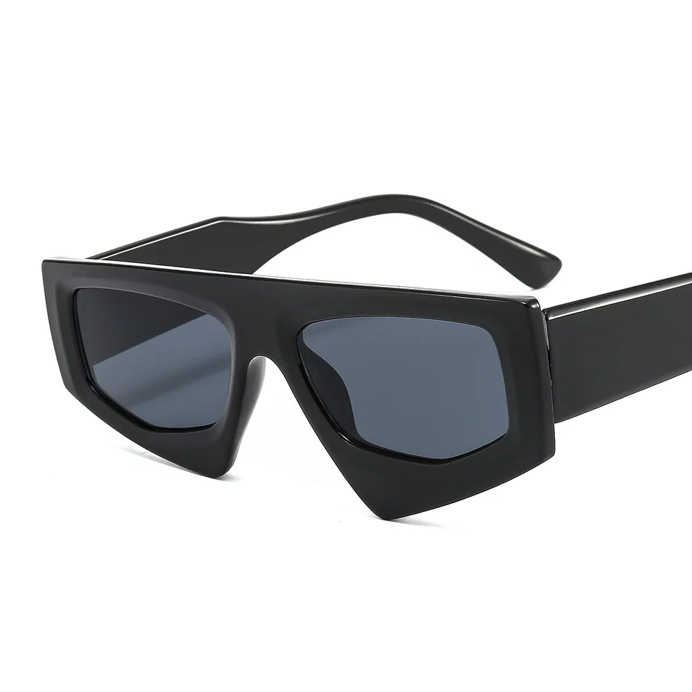 Нестандартные солнцезащитные очки модные большого размера женские с