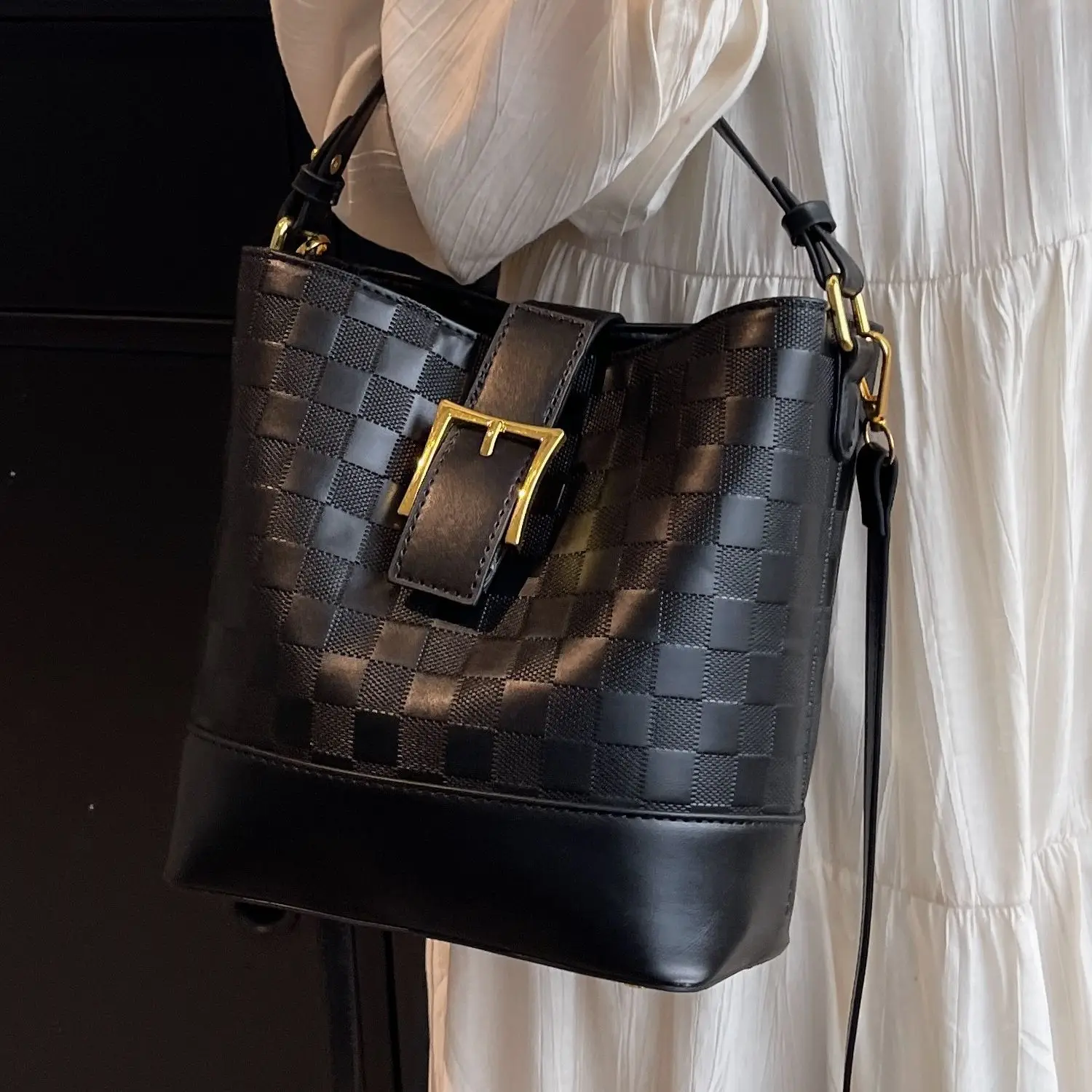 

Роскошные высококачественные дамские сумочки, вместительные тоуты, сумки на плечо для женщин, дамская сумка-мешок через плечо из искусственной кожи