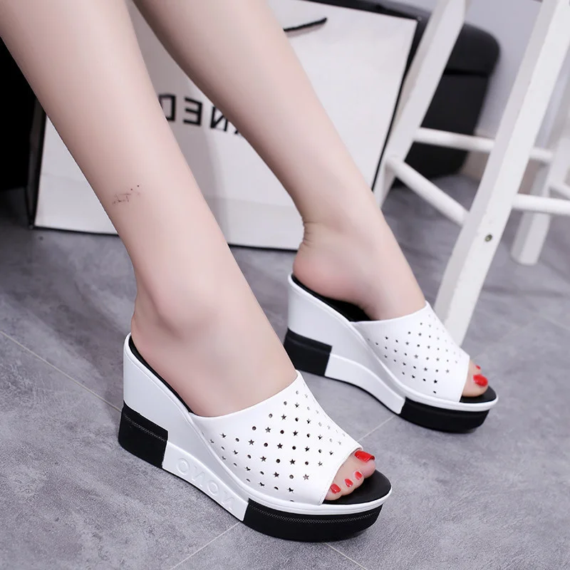 

2022 New Summer Fashion Slippers Women Platform Sandals Shoes Woman Slides Beach Platform Slip-on Round Toe White Flip Flops