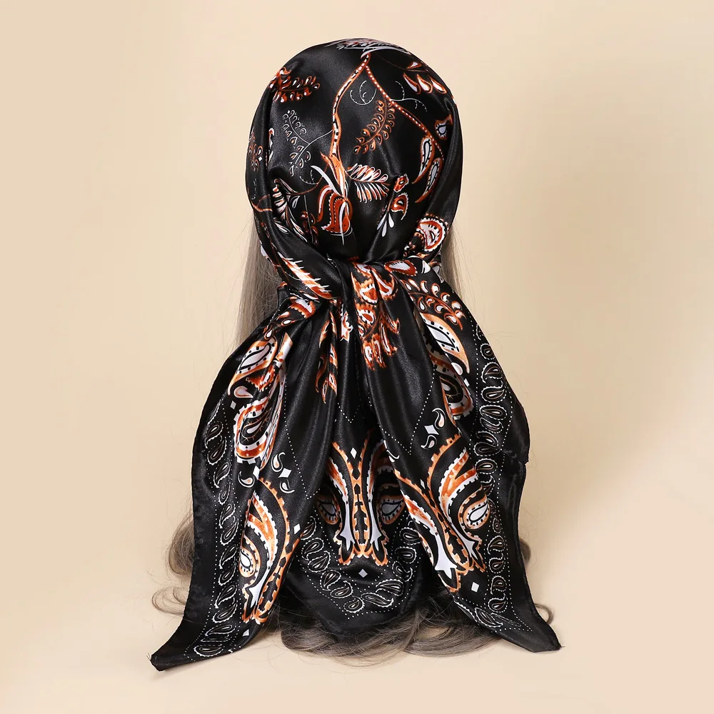 

New Cashew Print Luxury Brand 100%Twill Silk Woman Scarf Square Chian Belt Wraps Hijab Neck Gaiter Shawl Bandana Female BowTies