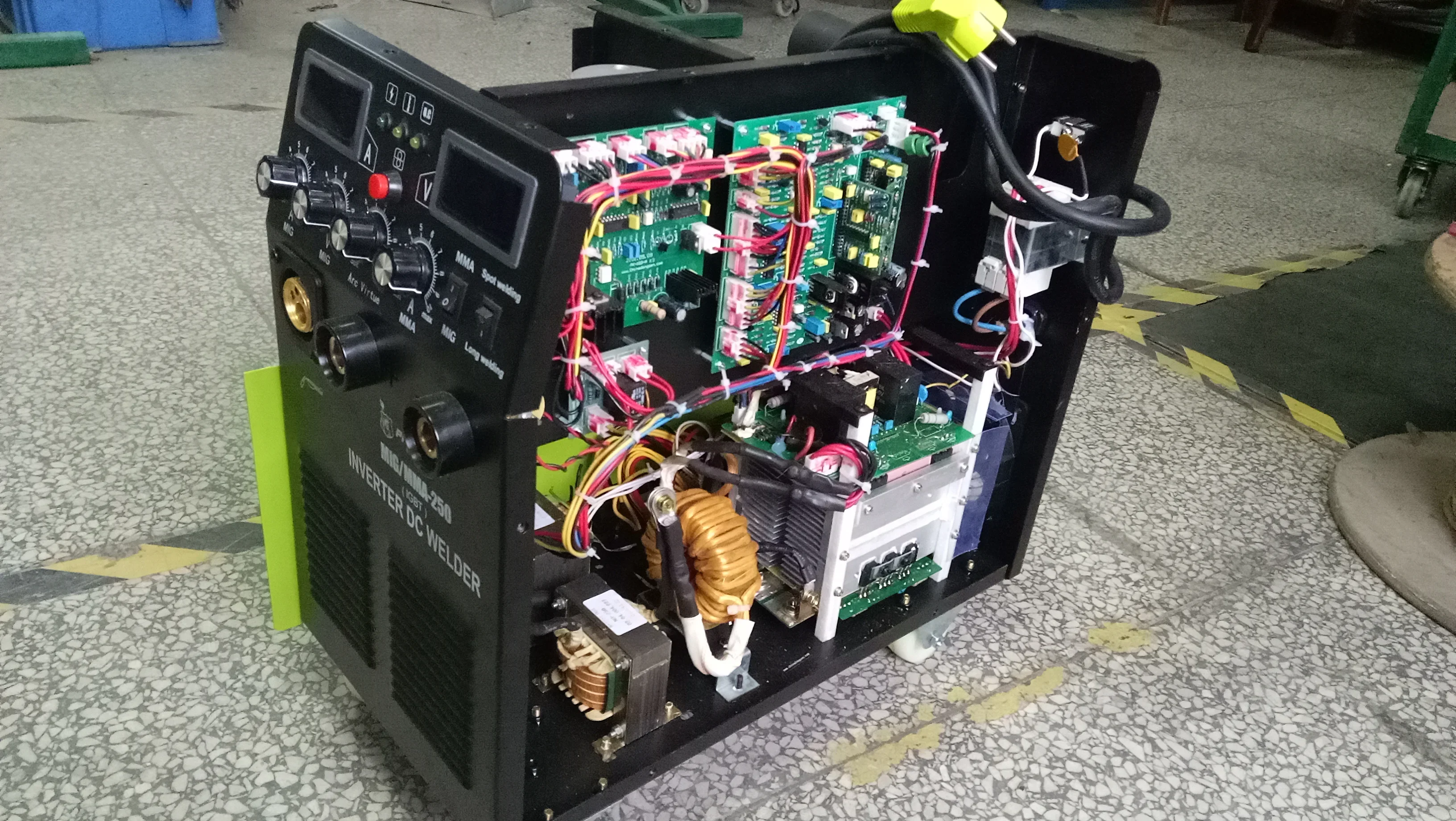 MIG-200 mig lasser 200 een mag машина