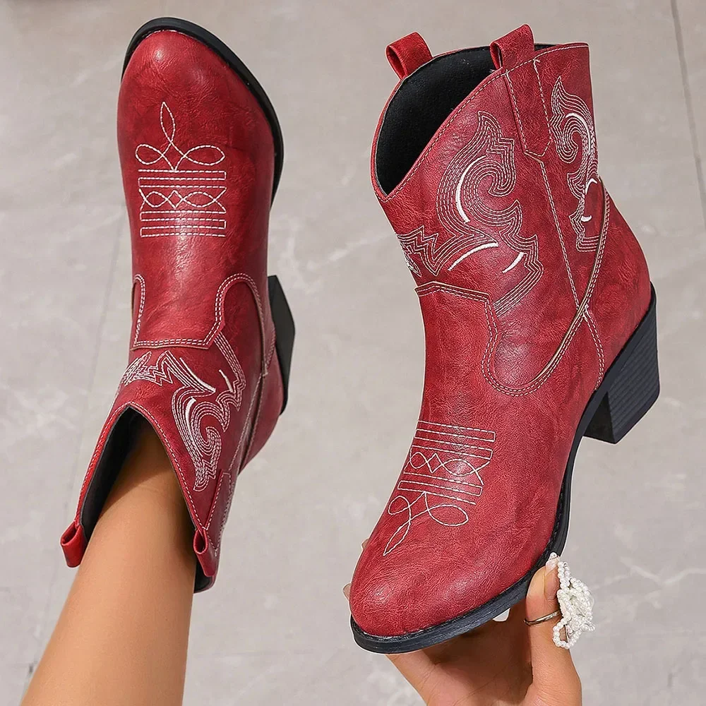 Женские ботильоны в стиле панк на массивном каблуке вестерн