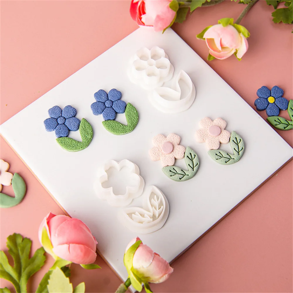 

DIY Leaves Petal Shaped Cutting Mold Polymer Clay Craft 3D Mini Flower Soft Pottery Handmade Jewelry Pendant Earring Cutter Mold