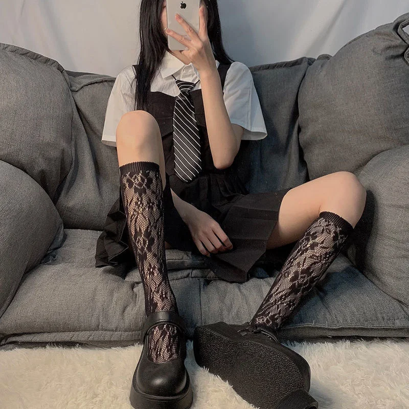 

Милые женские носки в японском стиле Лолита, Ажурные кружевные носки до середины икры с принтом, носки в студенческом японском стиле для девочек, носки в стиле Лолиты, сексуальные чулки с цветами