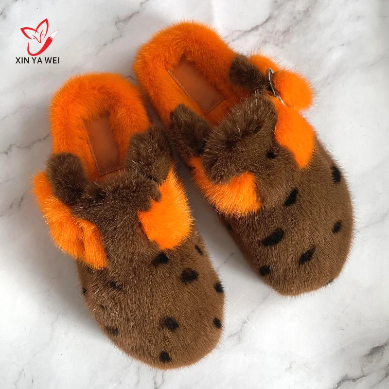 Рисунок 6 - Зимние женские сабо; Тапочки для