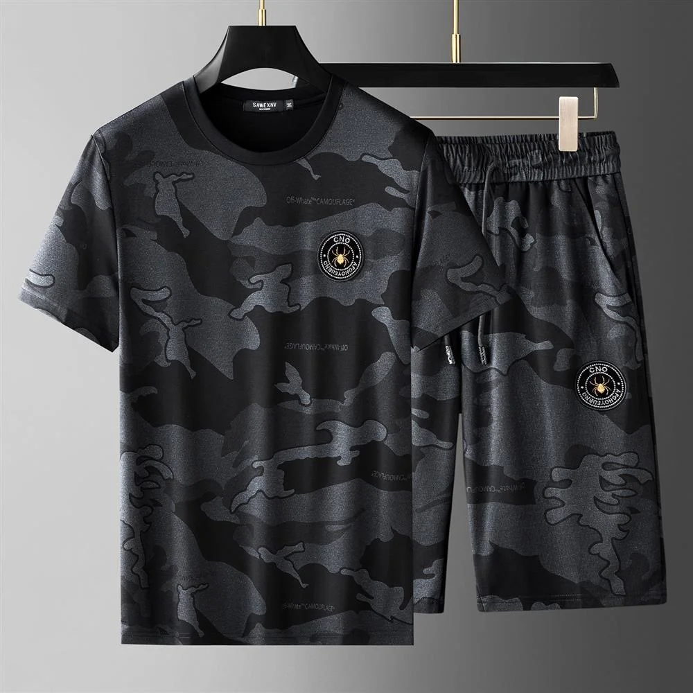 

Костюм из двух предметов мужской Камуфляжный, роскошный брендовый Модный повседневный спортивный костюм с шортами и коротким рукавом, лето