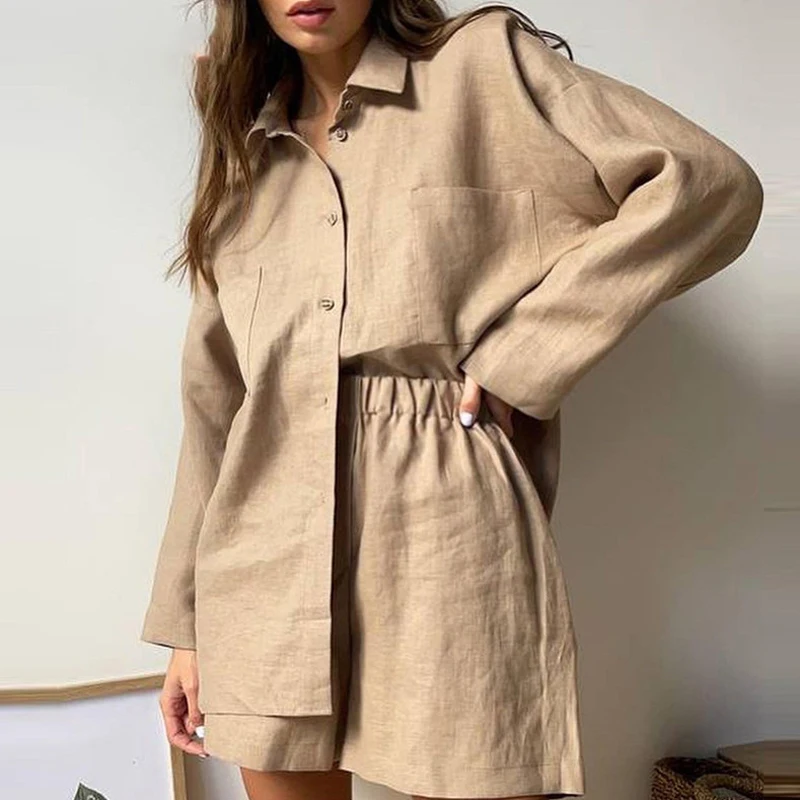 

2023 Women's Lapel Button Shirt Elastic Waist Shorts Solid Color Two Piece Lady Autumn Elegant Set Spring Fashion Casual Set