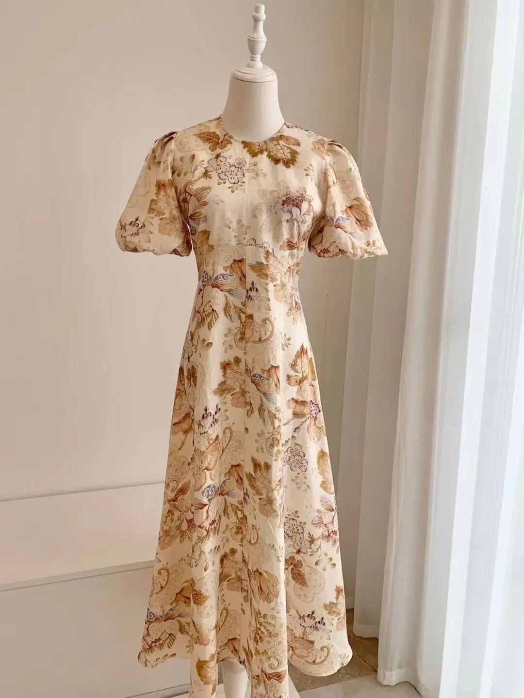 Women's Lantern Sleeve O-Neck Floral Printed Vintage Linen Midi Dress