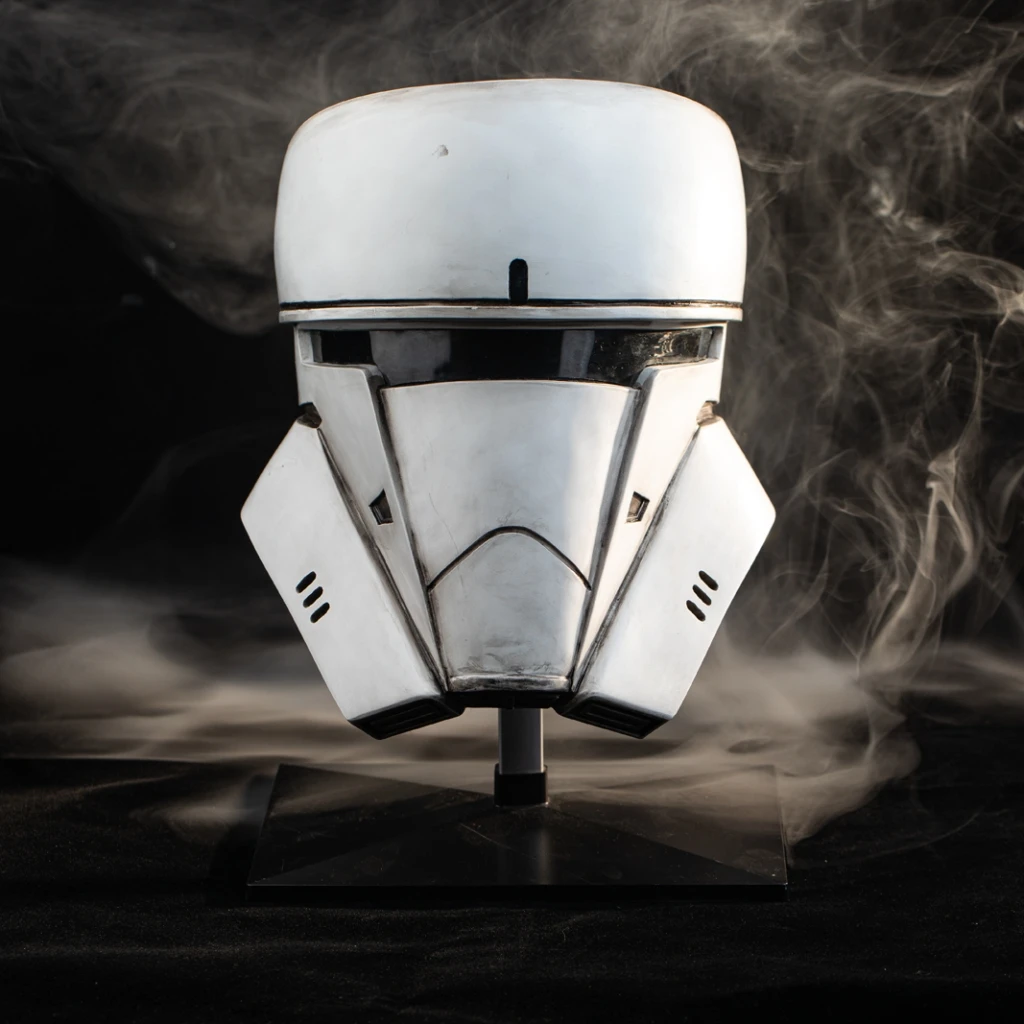 Фото Xcoser SW Rogue One Combat Assault Commander Tank Trooper Helmet Resin Replicas Коллекция для взрослых Косплей №1
