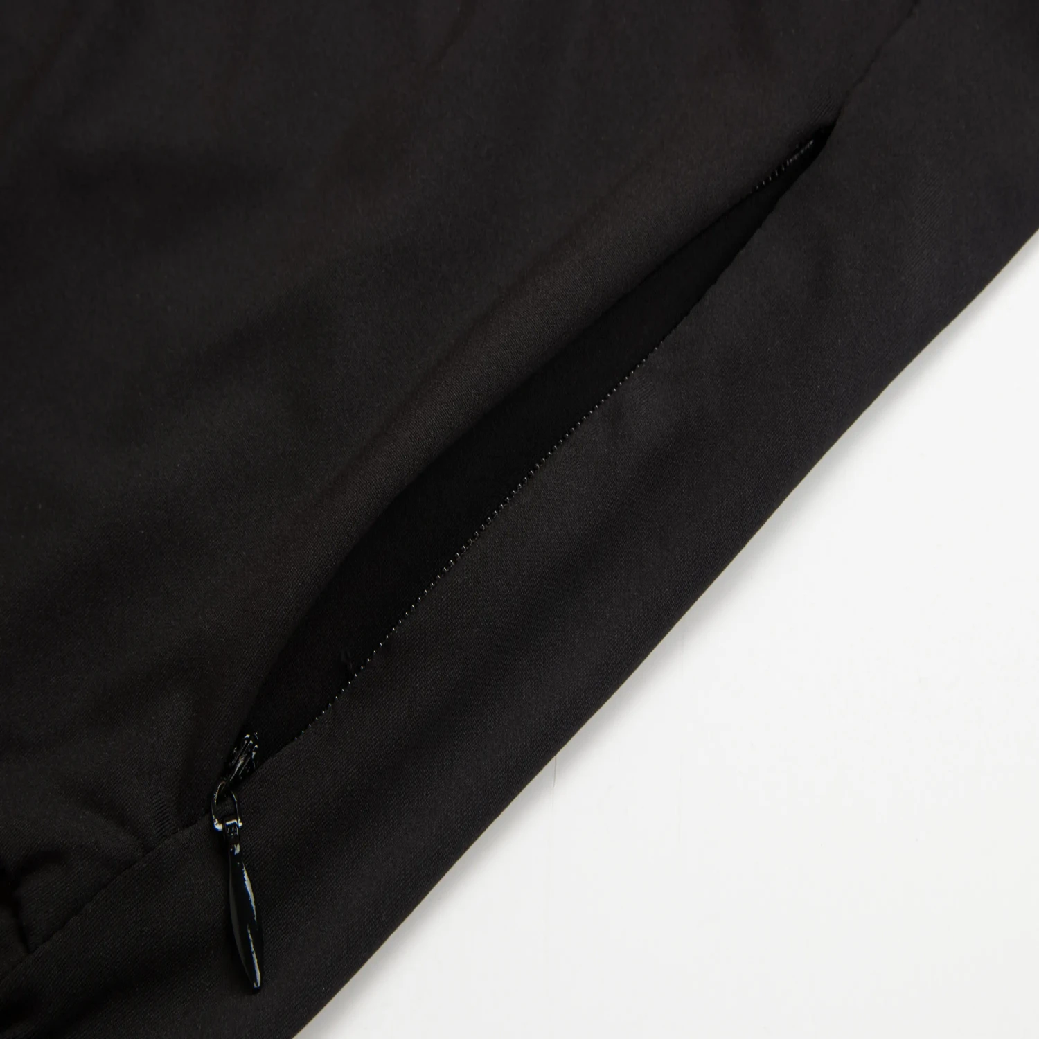 statement with the top-of-the-line Spexcell 2024 Summer Men's Lightweight Cycling Jersey. Elevate your ride this high-perfo