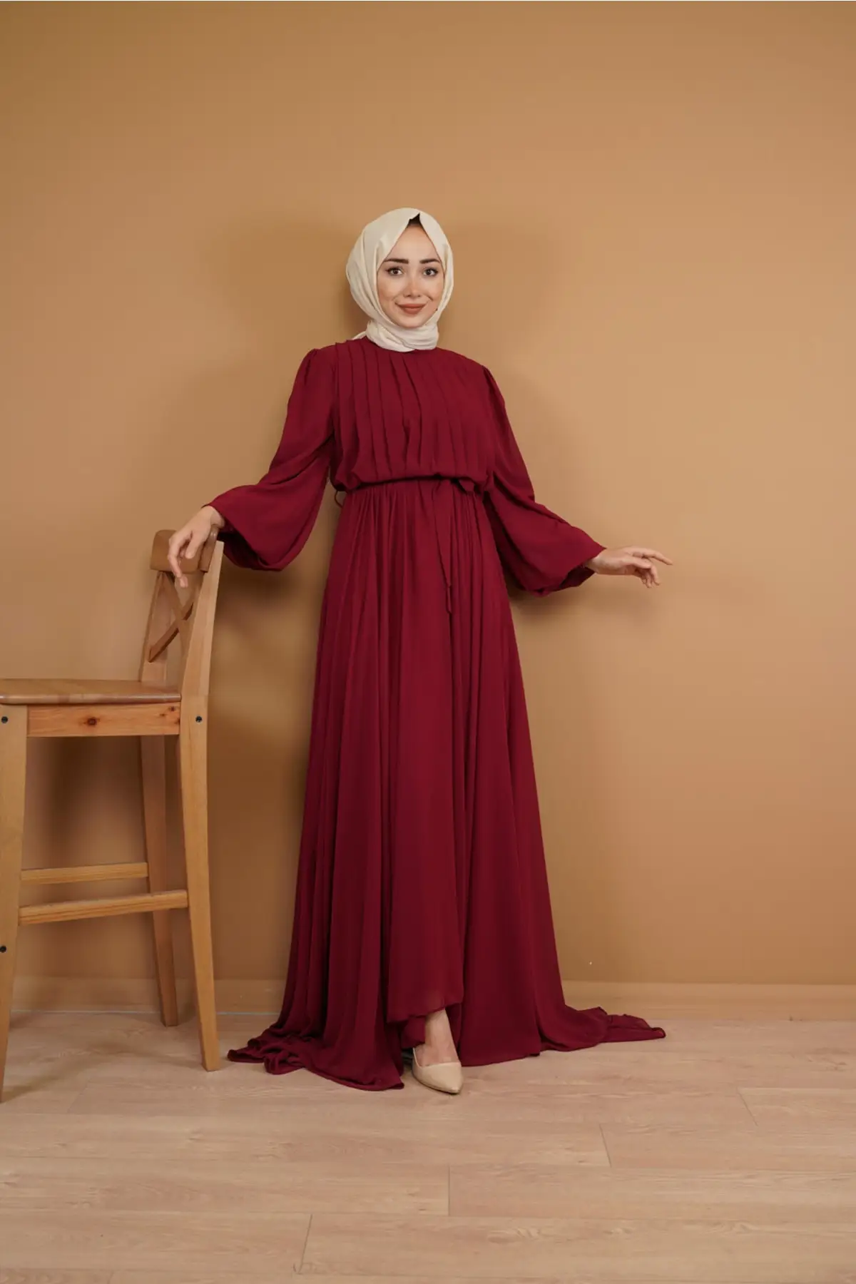 

Women's Claret Red Chiffon Draped Evening Dress