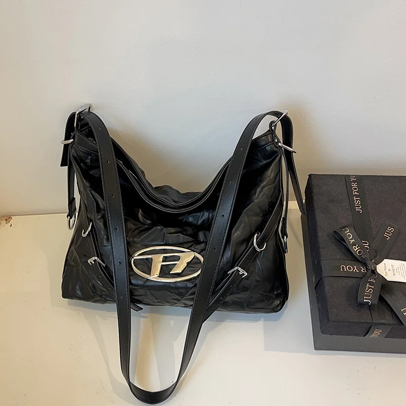 Дизайнерская сумка через плечо с надписью и блестками женская модная