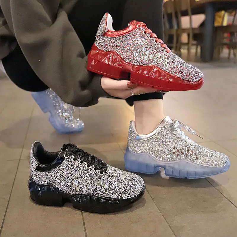 

Кроссовки женские универсальные на платформе, со стразами