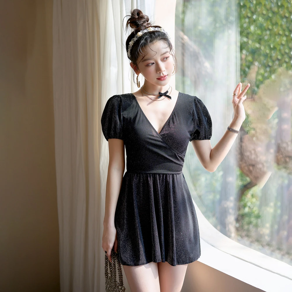 

One Piece Women Plus Size Swimwear Swimsuit Solid Black Short Sleeve Beach Wear Bathing Suits Swimdress Sexy 2022 New