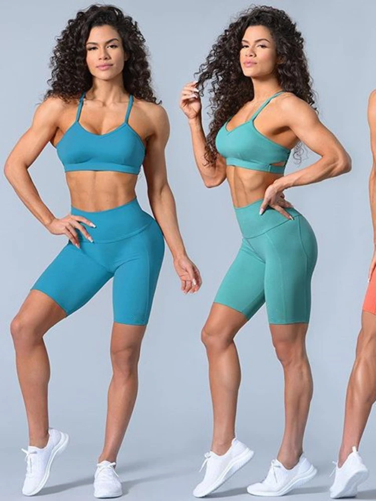 

Sports Suit Criss-Cross Backless Sports Crop Top and Shorts Two Pieces Sets Fitness Women Outfits Summer Gym Clothing Sportswear