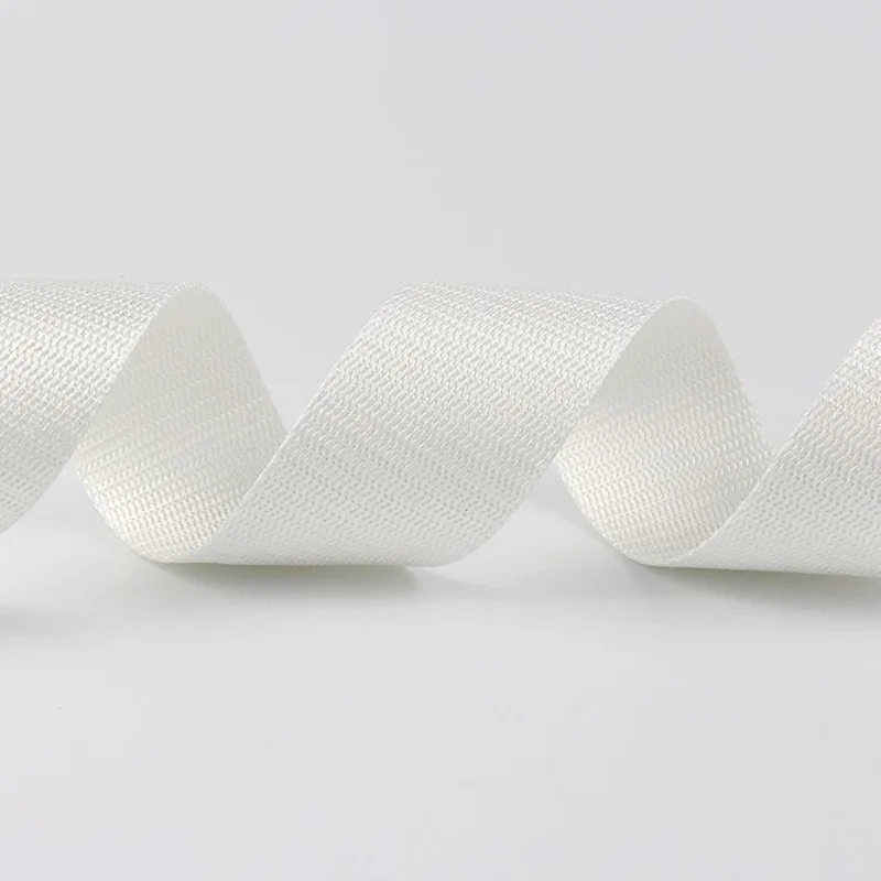 Полиэтиленовая лента высокой молекулярной массы 10 м устойчивая к резке и износу