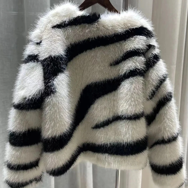 2022 Winter Artificial Faux Fur Coat Fluffy Fashion Zebra Stripes Luxury Women's jacket High Street keep Warm Outerwear