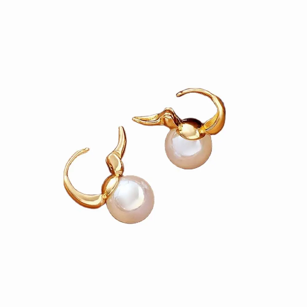 

Japanese And Korean Luxury Style Temperament Pearl Earrings Fairy Simple Pendant Women Small Fresh Jewelry