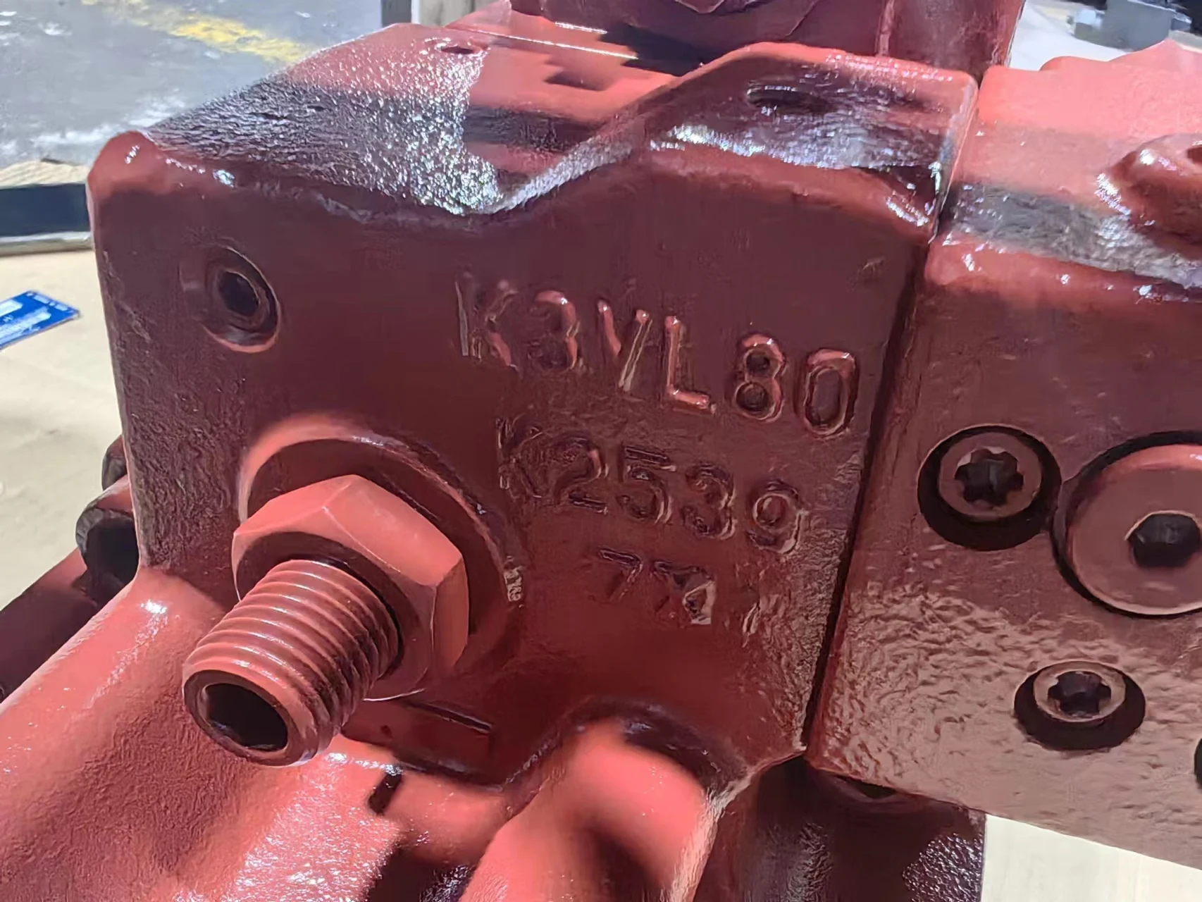 Гидравлический поршневой насос KPM K3V K3VG K3VL K3VL80