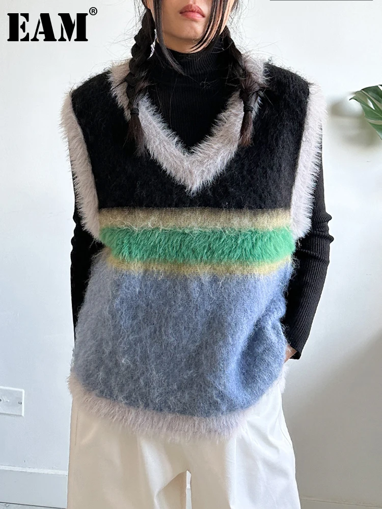 

[EAM] Women Loose Fit Blue Color-block Knitting Elegant Vest New V-collar Sleeveless Fashion Tide Spring Autumn 2023 1DH2952