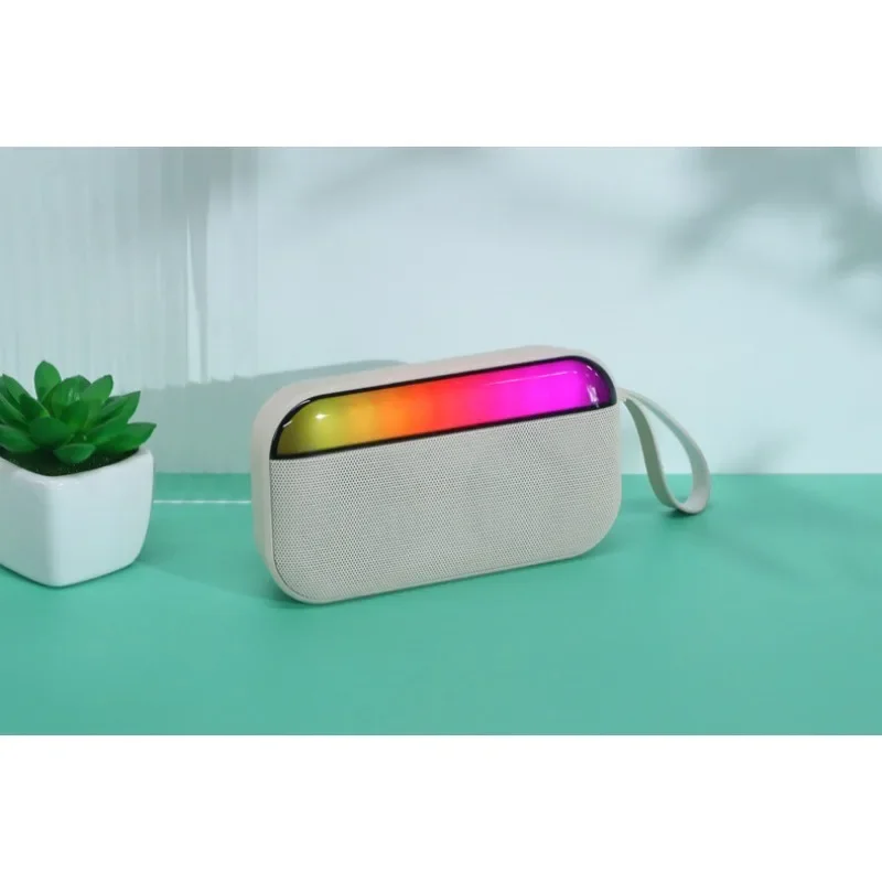 Мини-портативный Bluetooth-саундбар с тяжелыми басами на открытом воздухе Bluetooth