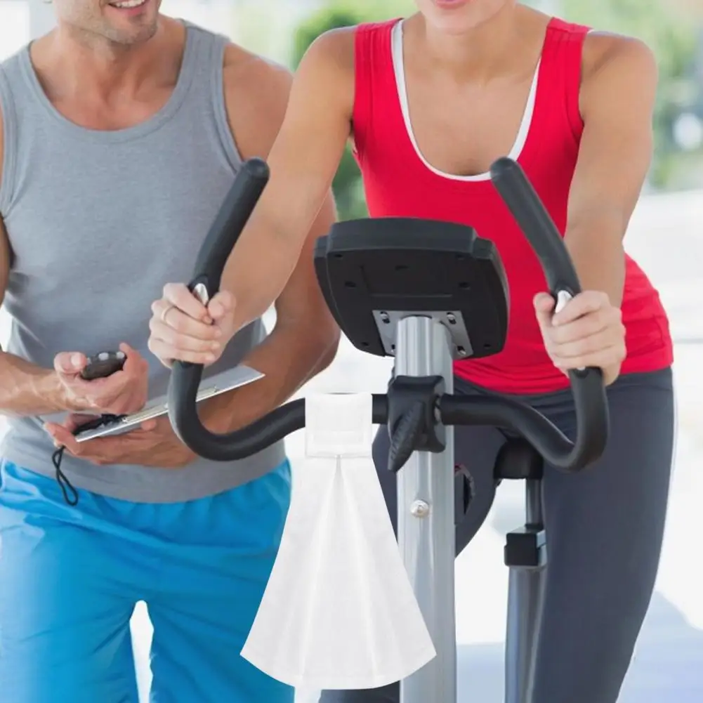 

Skin-friendly Workout Towel Portable Football Field Towel Super Absorbent Sports Sweat Cotton Towel for Golf Gym Fitness