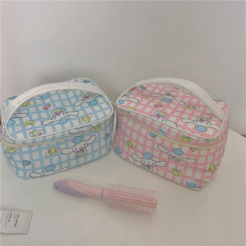 

Косметичка Sanrio Cinnamoroll женская, милая вместительная сумочка на молнии, дорожный подарок для пары