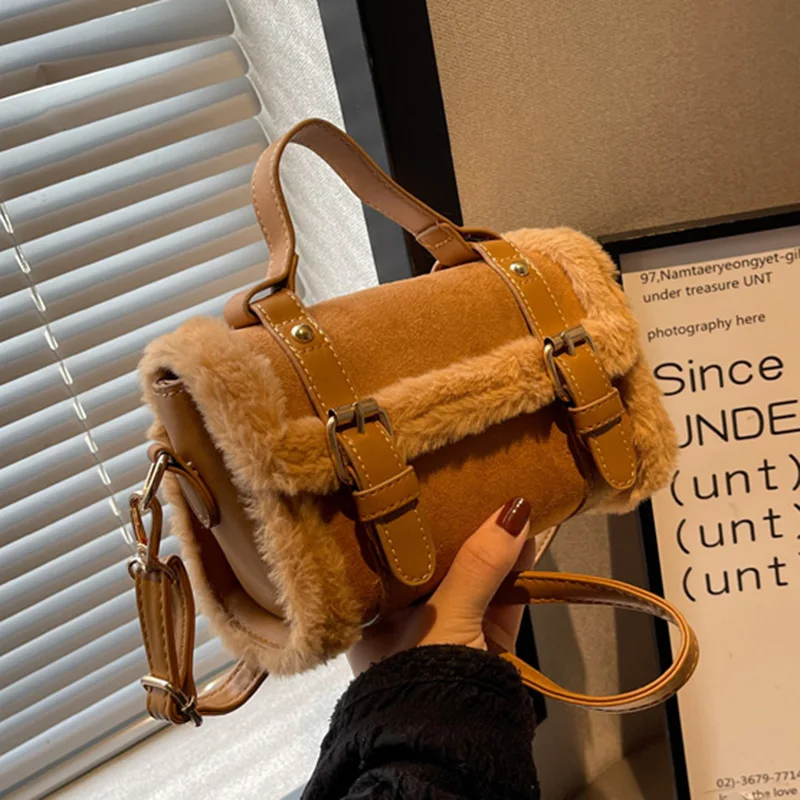 

Новинка 2023, модные женские однотонные сумки на плечо, женские плюшевые сумки-мессенджеры, дизайнерские Роскошные брендовые розовые и корич...