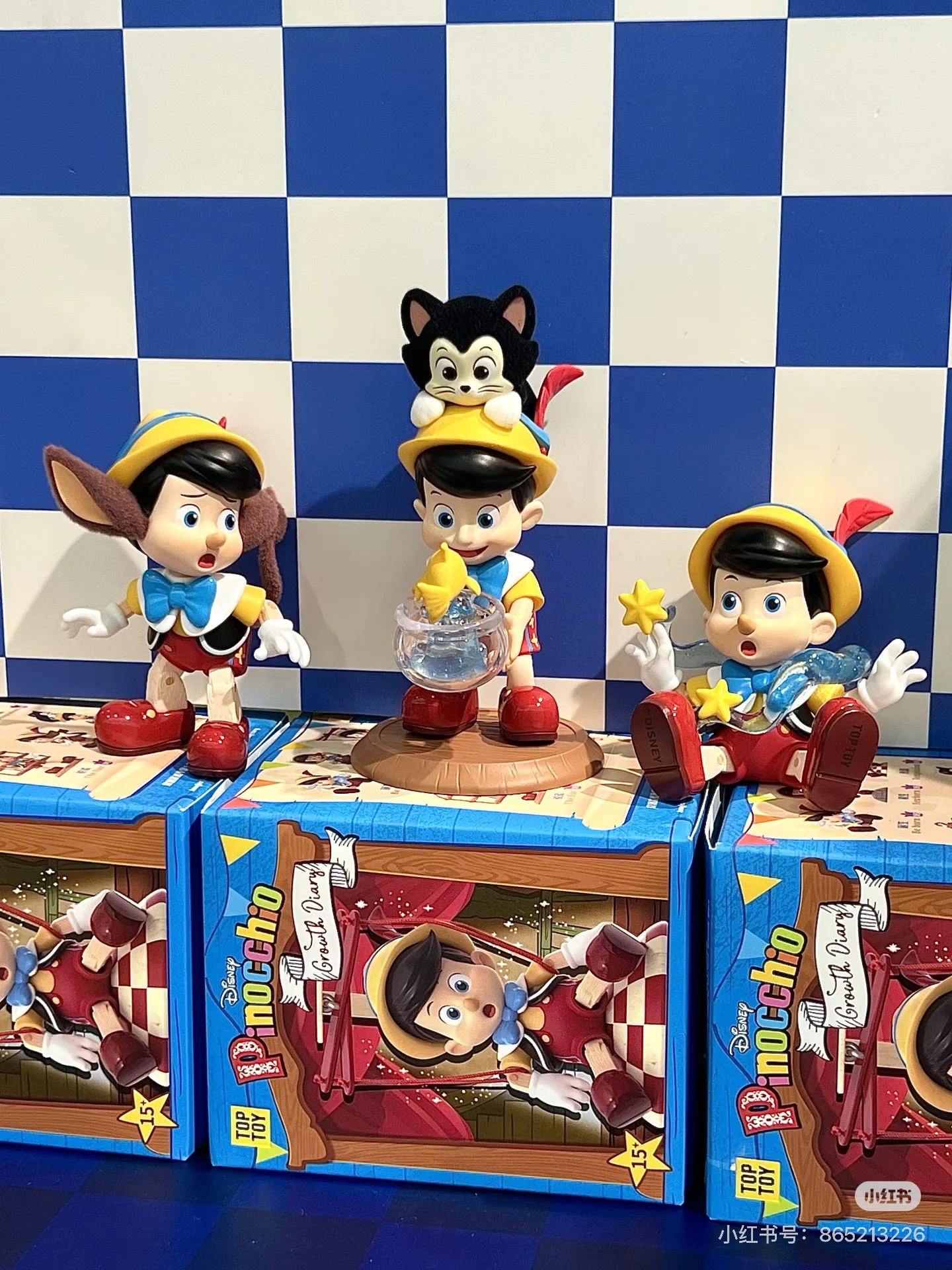 Фото TOPTOY Disney Pinocchio: Серия «Дневник роста» — Слепая коробка с фигурками, настольное украшение, сюрприз-пакет, рождественский подарок, аниме-игрушка №3