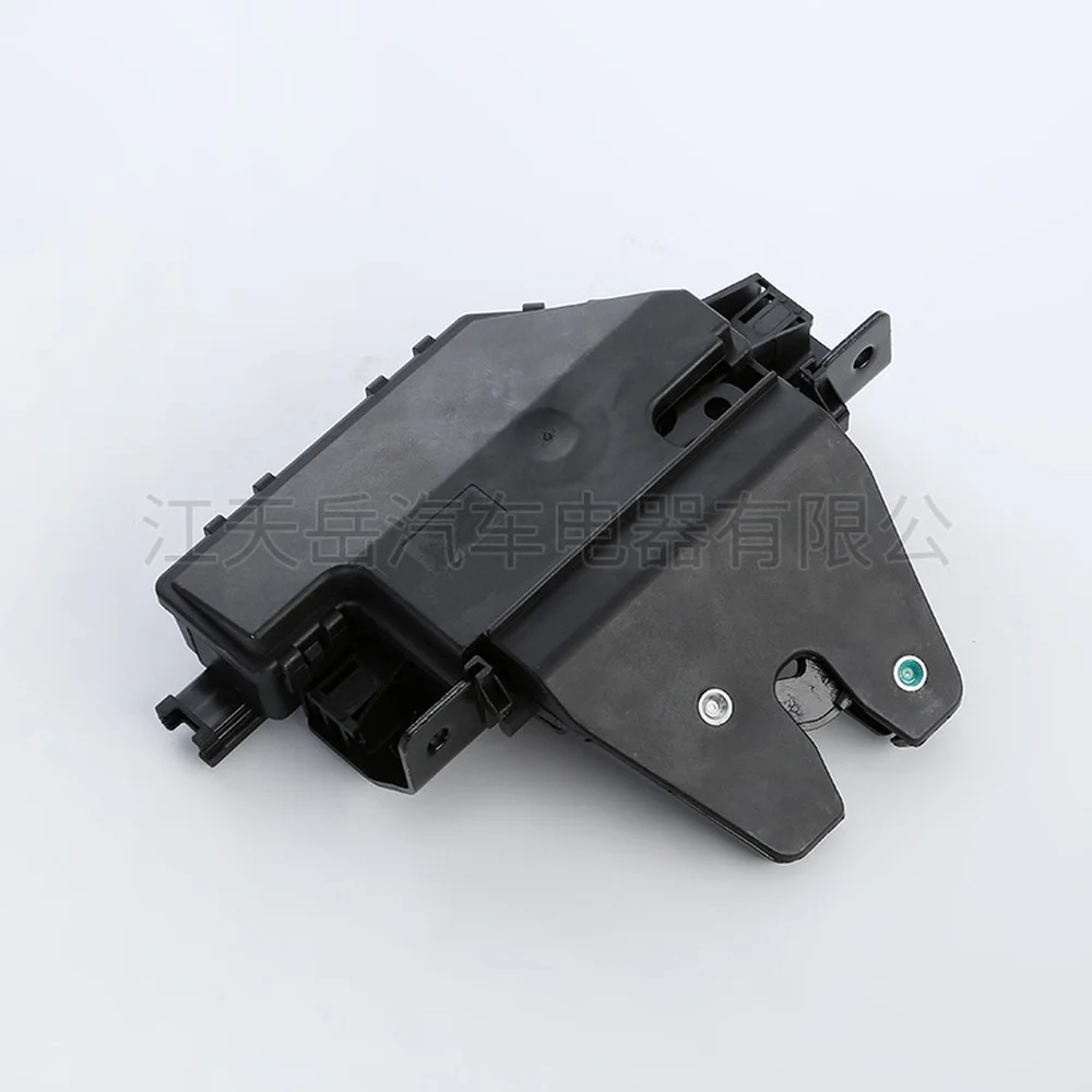 Фото Привод замка багажника 51247840617 51248196401 для BMW E46 E60 E63 E82 E85 E86 E88 E90 128i 135i 135is 320i 323i 328i M3 M6 Z4 №3