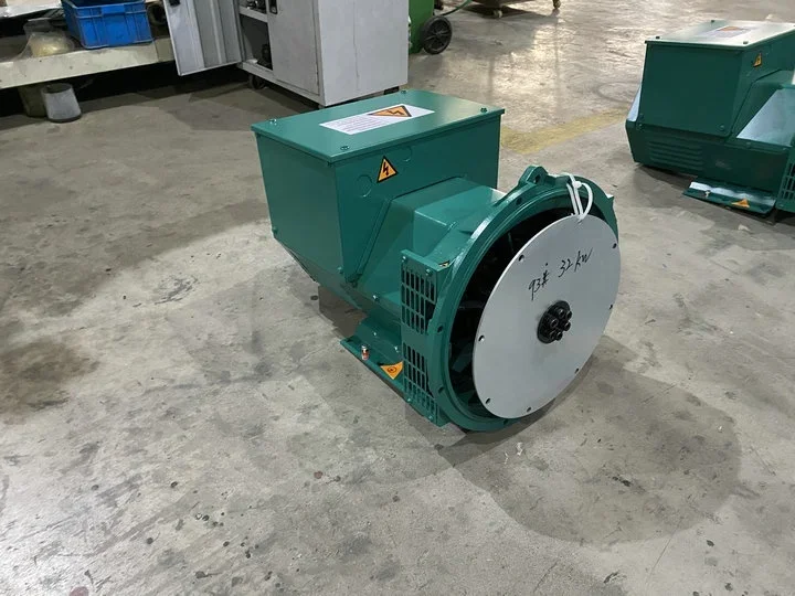 # YUNYI 1500 об/мин 50 Гц 15 кВА бесщеточный синхронный генератор переменного тока 12 кВт