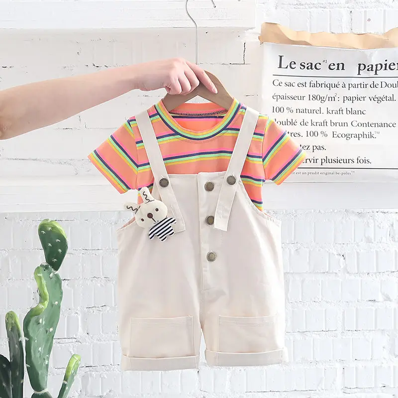 

Летняя Детская Хлопковая одежда, футболка с полосками для маленьких девочек, комбинезоны, 2 шт./компл., модные спортивные костюмы для маленьк...