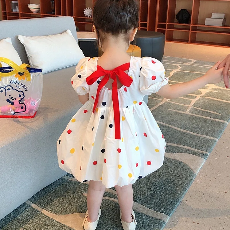 

Платье с буфами на рукавах для девочек 3-8 лет