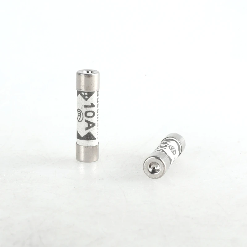 30 шт. 10 А керамические предохранители плавкие на розетках трубчатые для вилок