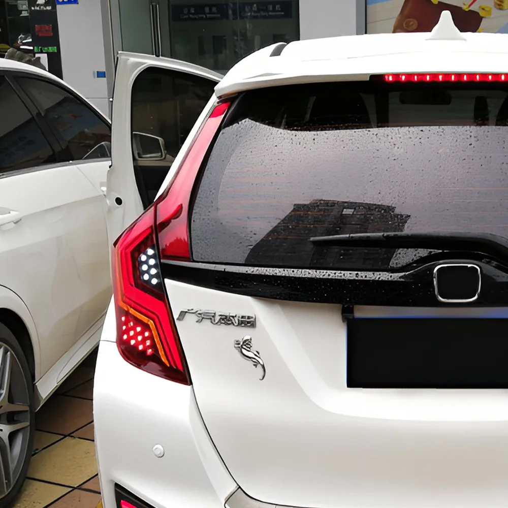 Модифицированный автомобильный задний фонарь в сборе для Honda Fit GK5 2014-2020