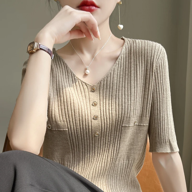 

Women's V-Neck Knitted Short Sleeved Summer Fake Pocket Button Design Korean Slim Fitting Fashion Short Sleeved Solid Knit T-Shi