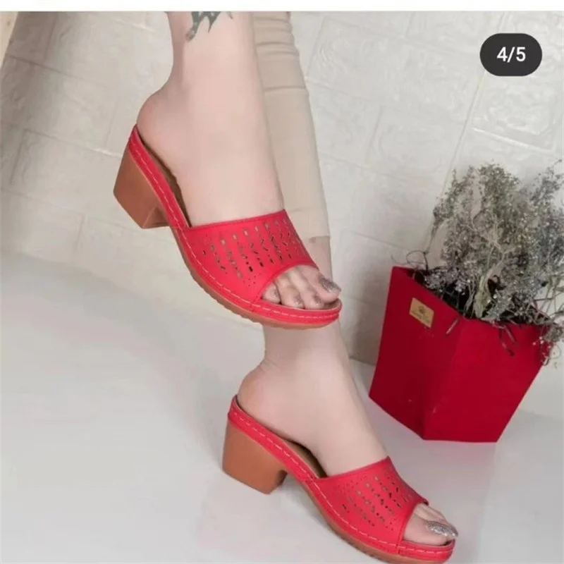 2023 New Women Rhinestone Slippers Summer Solid Color Large Size Comfortable Sandals Light Non-slip Beach High Heels Pantuflas