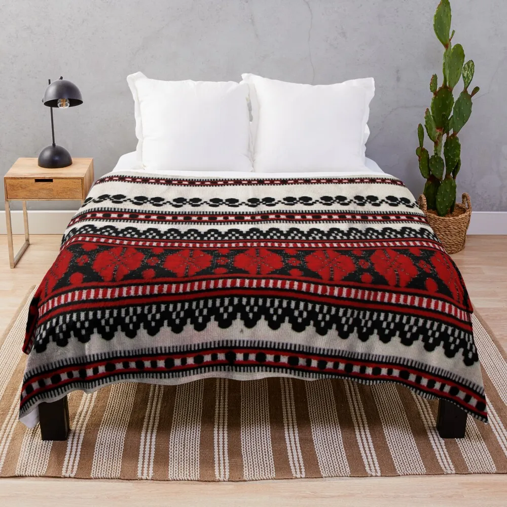 

Traditional romanian style Throw Blanket crochet blanket double plush blanket Anti-pilling flannel