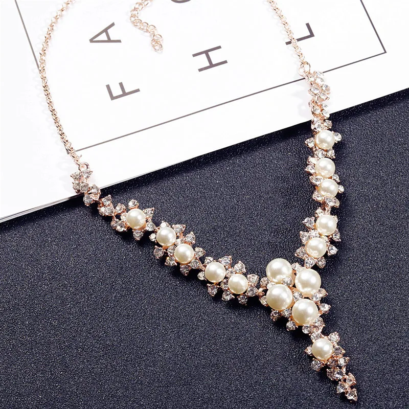

Fashion necklace