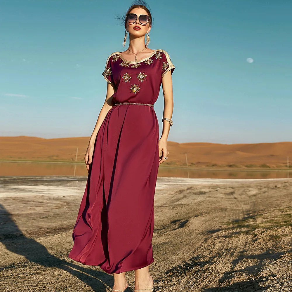 Wepbel Wine Red Abaya Women Muslim Home Party Dress Hand-Stitched Diamond Short Sleeve Retro Loose Turkey Caftan Dress Belt