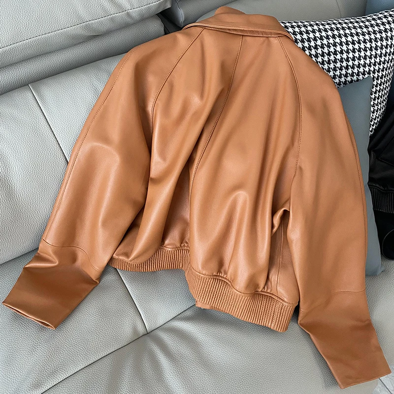 Высококачественная куртка из овечьей кожи с карманами для женщин Осень-зима 2024
