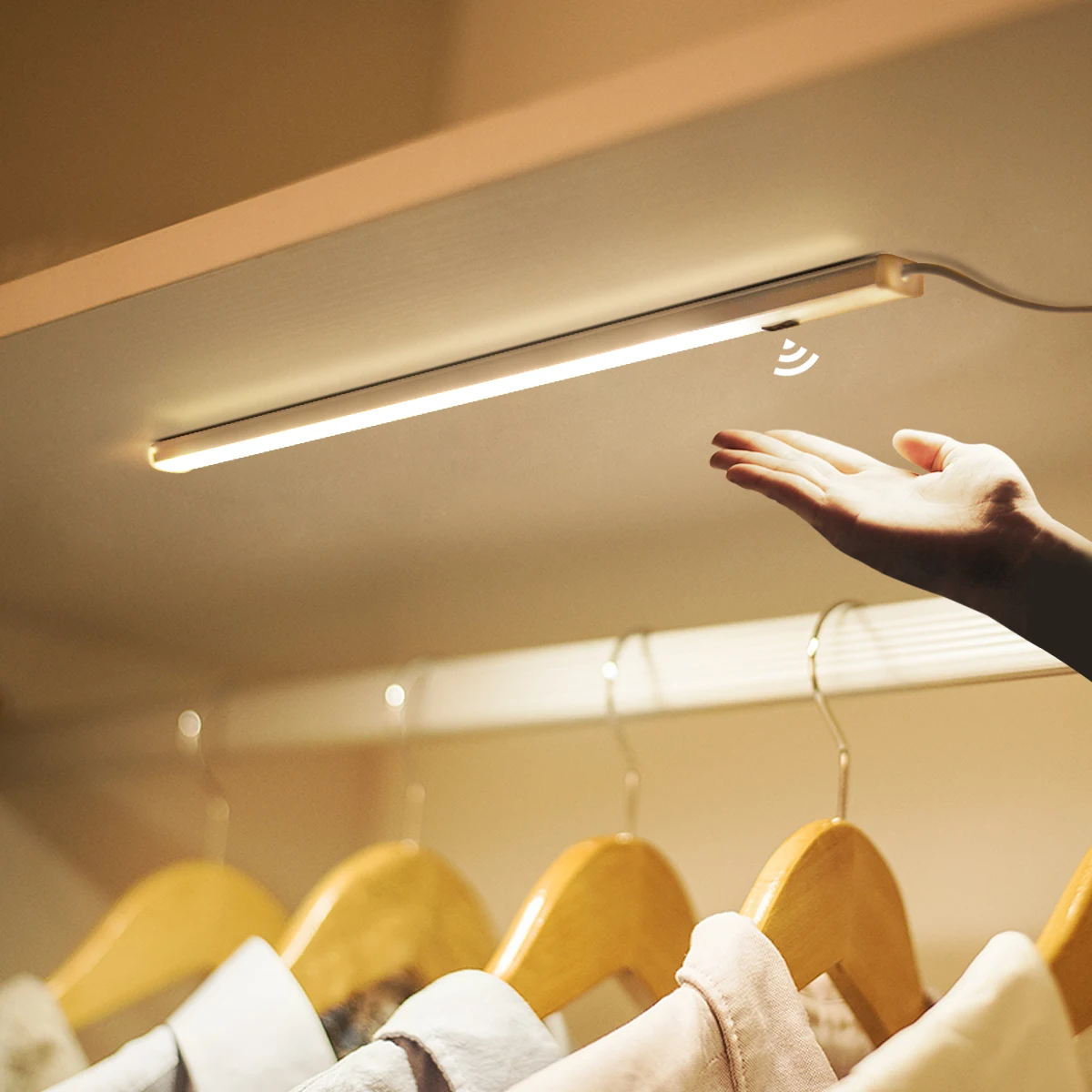 

Светильник для кухонного шкафа, индуксветильник светодиодный ночсветильник с PIR-индикатором, корпус из алюминия и USB, для спальни