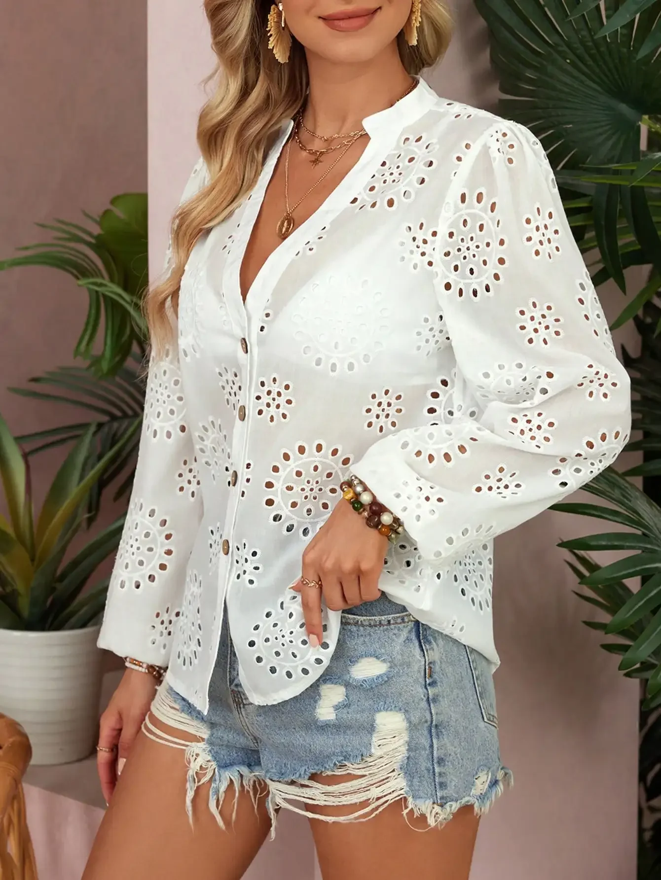 Женская блузка-рубашка с V-образным вырезом свободного покроя