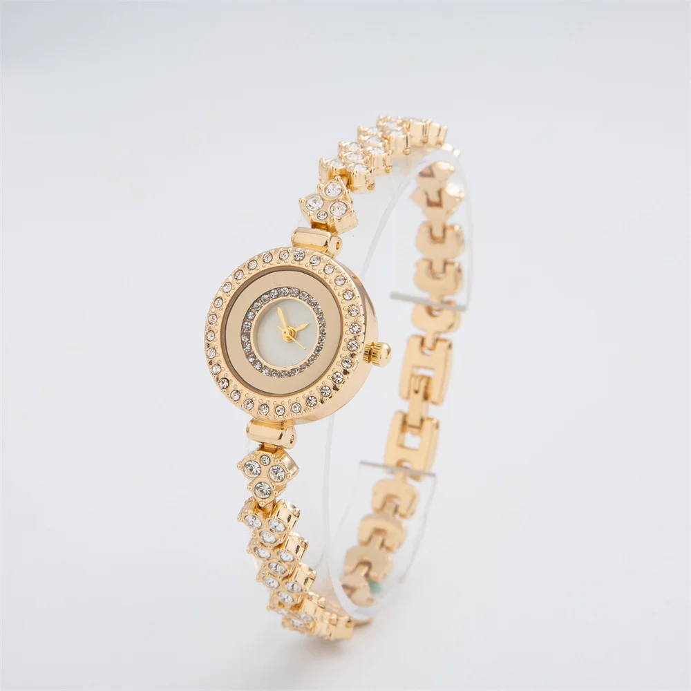 2023 New Cute Fashion Bracelet Watches for Women Diamond Crystal Quartz wristwatches for Ladies Womans Watch Free Shipping