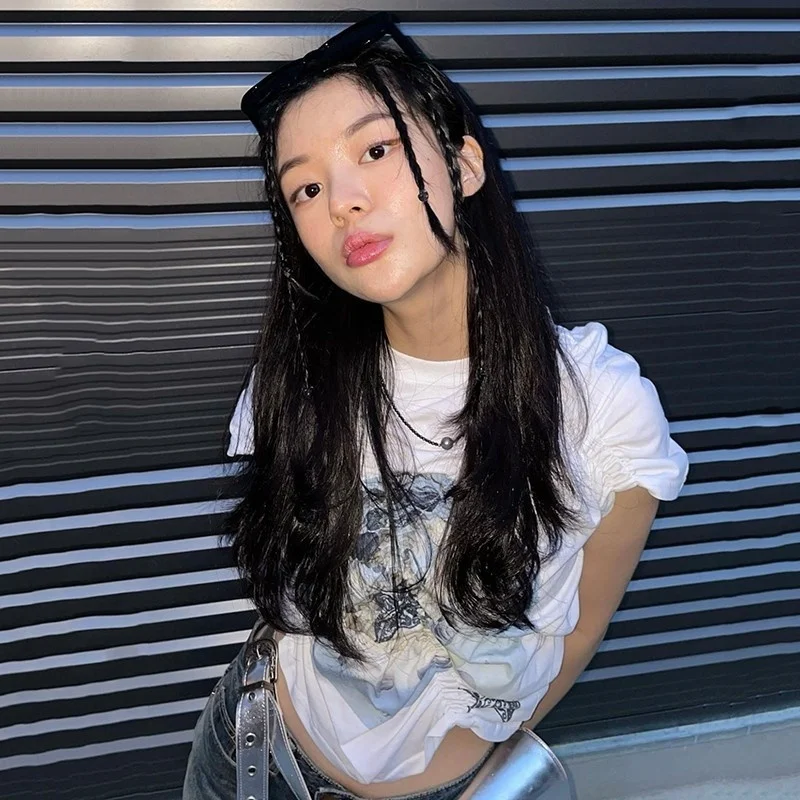 

Дизайнерские топы Jennie Same Y2K, женская одежда в виде пупка со складками, корейская модная укороченная футболка с принтом звезд и пышными рукавами