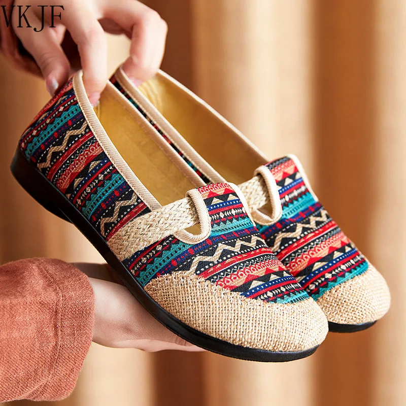 

2022 Women's Vintage Moccasins Flat Ladies Slip On Hemp Shallow Loafers Female Ethnic Casual Shoes Women's Footwear Plus Size