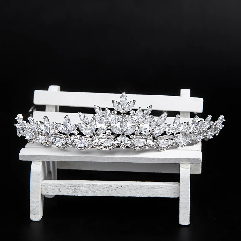 Роскошная тиара YYSUNNY с кристаллами и цветами для женщин повязка на голову