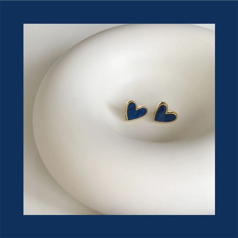 

Prussian Blue "French Klein Blue Art Advanced Sense Small Versatile Love Earrings