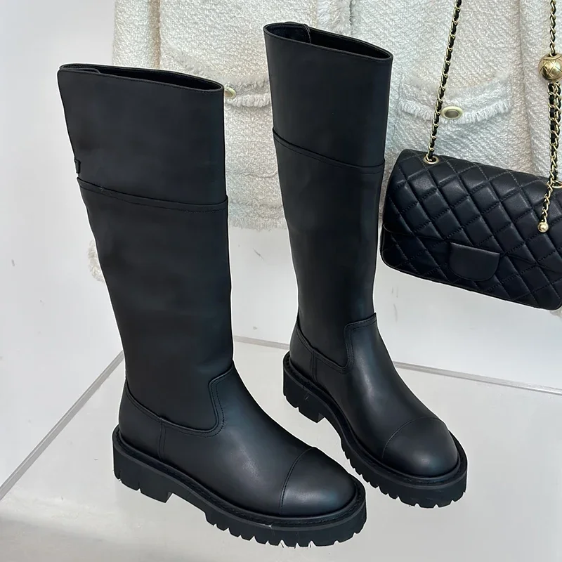 Рисунок 2 - Винтажные модные длинные ботинки