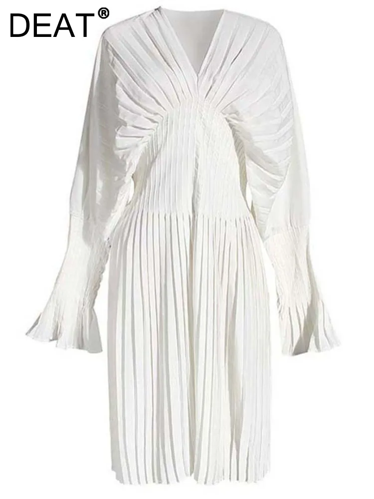 

Женское Плиссированное Платье До Колена DEAT, белое свободное платье с V-образным вырезом и длинным рукавом, модель 1W326 на лето, 2023